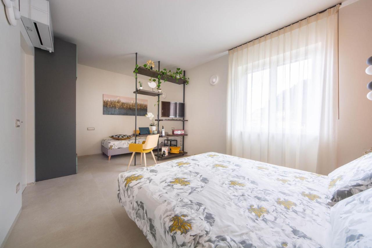 Casa Aura - Amalfi Coast Apartment Maiori Exterior photo