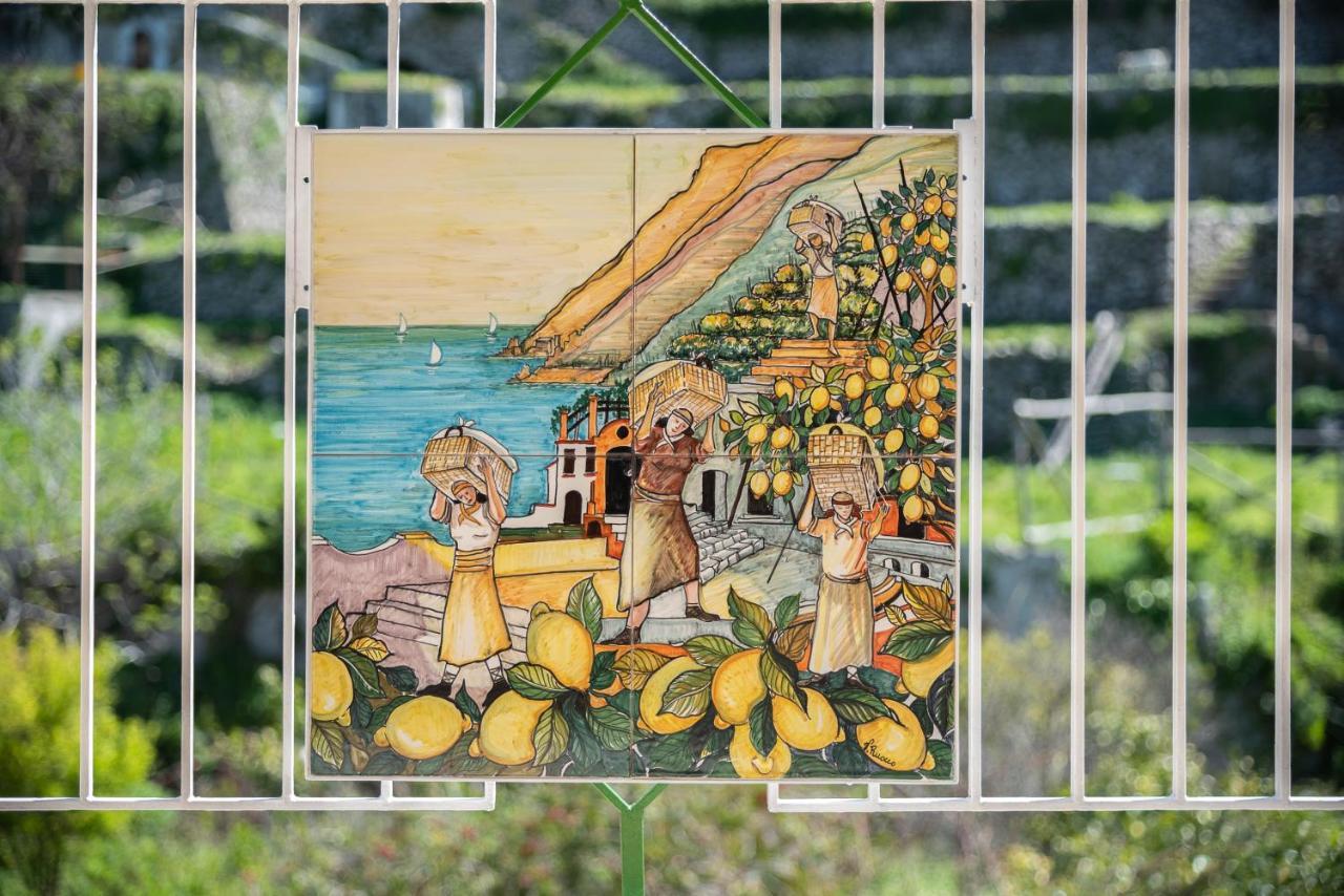 Casa Aura - Amalfi Coast Apartment Maiori Exterior photo